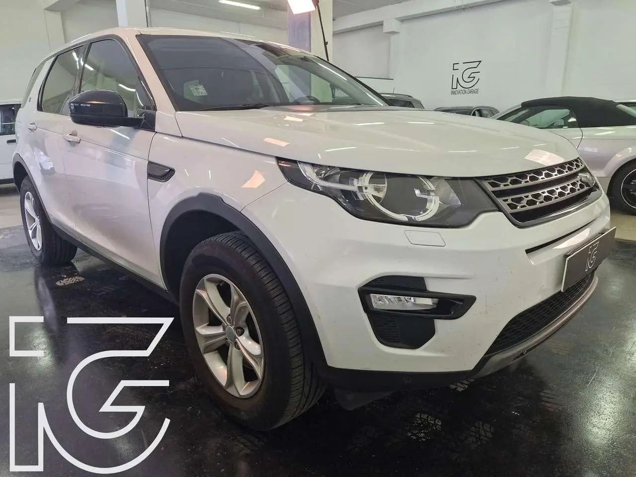 Photo 1 : Land Rover Discovery 2015 Diesel