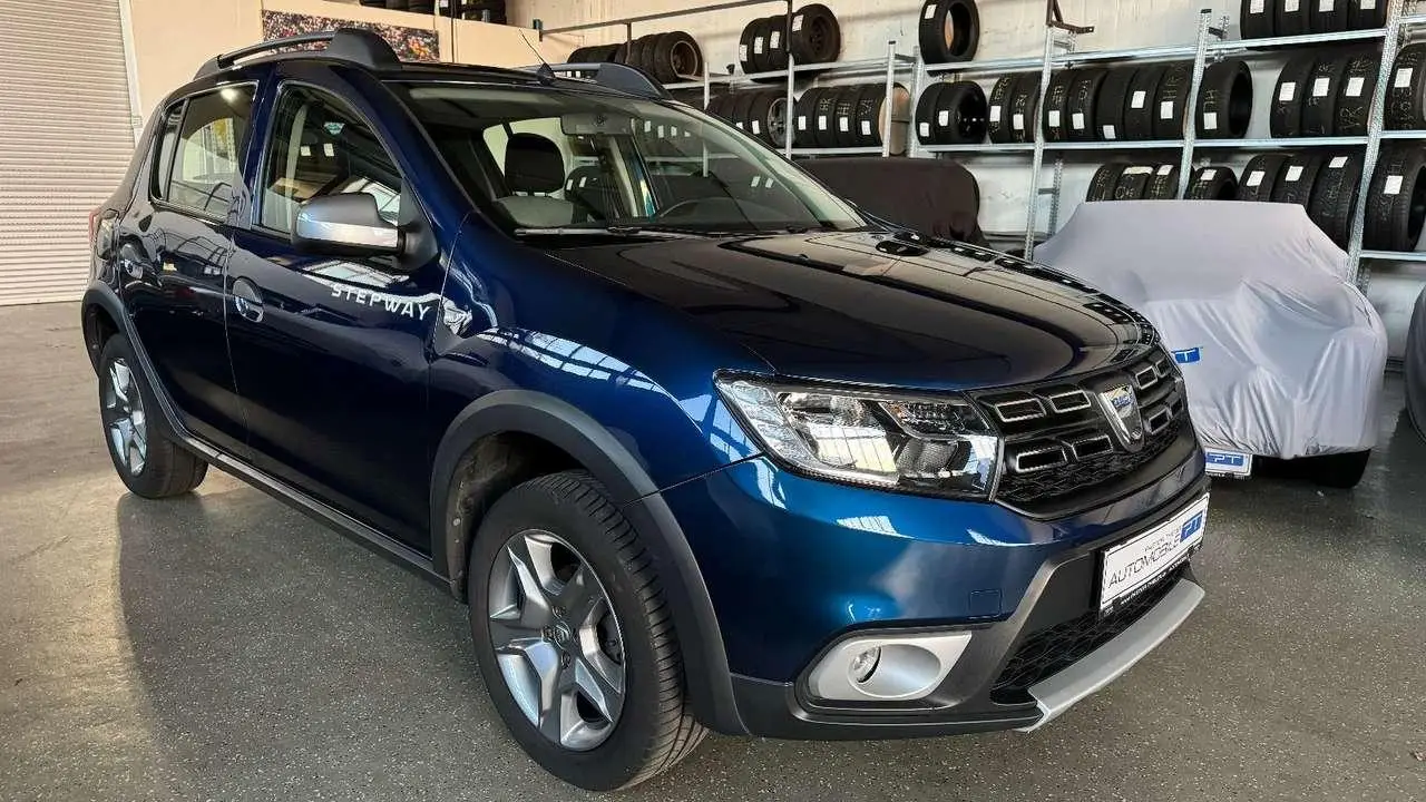 Photo 1 : Dacia Sandero 2019 Petrol