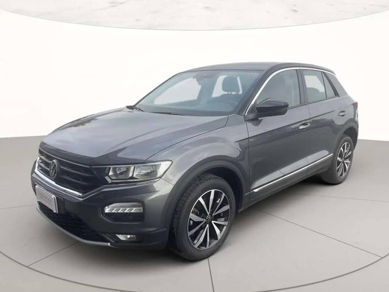 Photo 1 : Volkswagen T-roc 2021 Essence