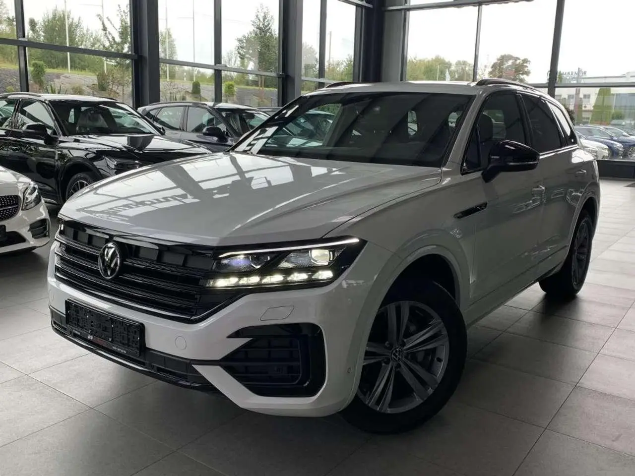 Photo 1 : Volkswagen Touareg 2022 Diesel