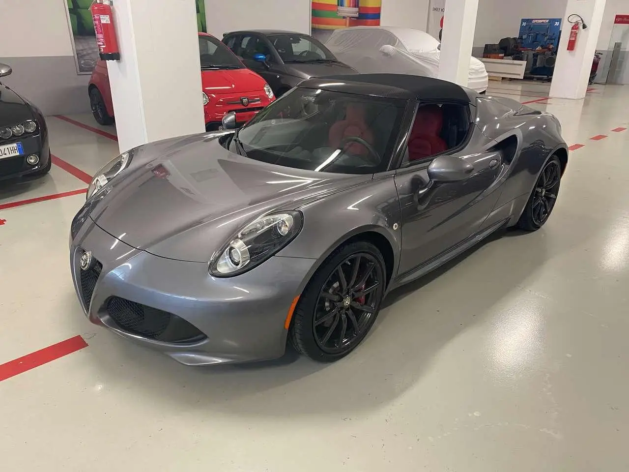 Photo 1 : Alfa Romeo 4c 2021 Petrol