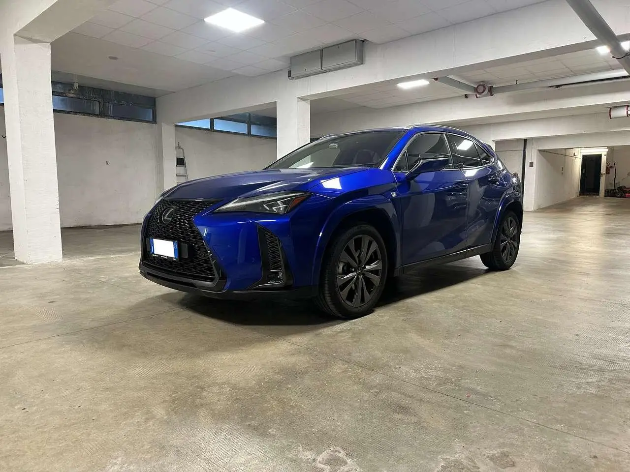 Photo 1 : Lexus Ux 2023 Hybrid