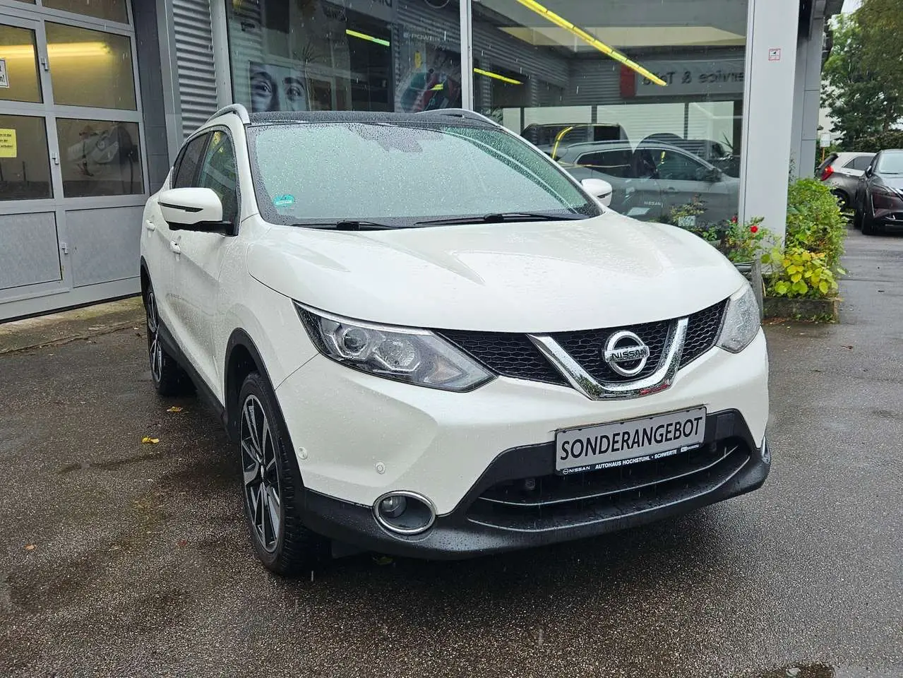 Photo 1 : Nissan Qashqai 2017 Petrol