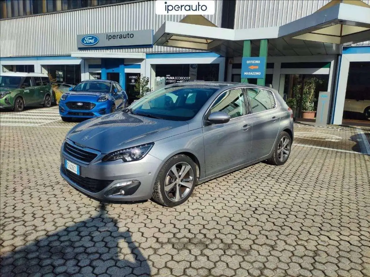 Photo 1 : Peugeot 308 2016 Petrol