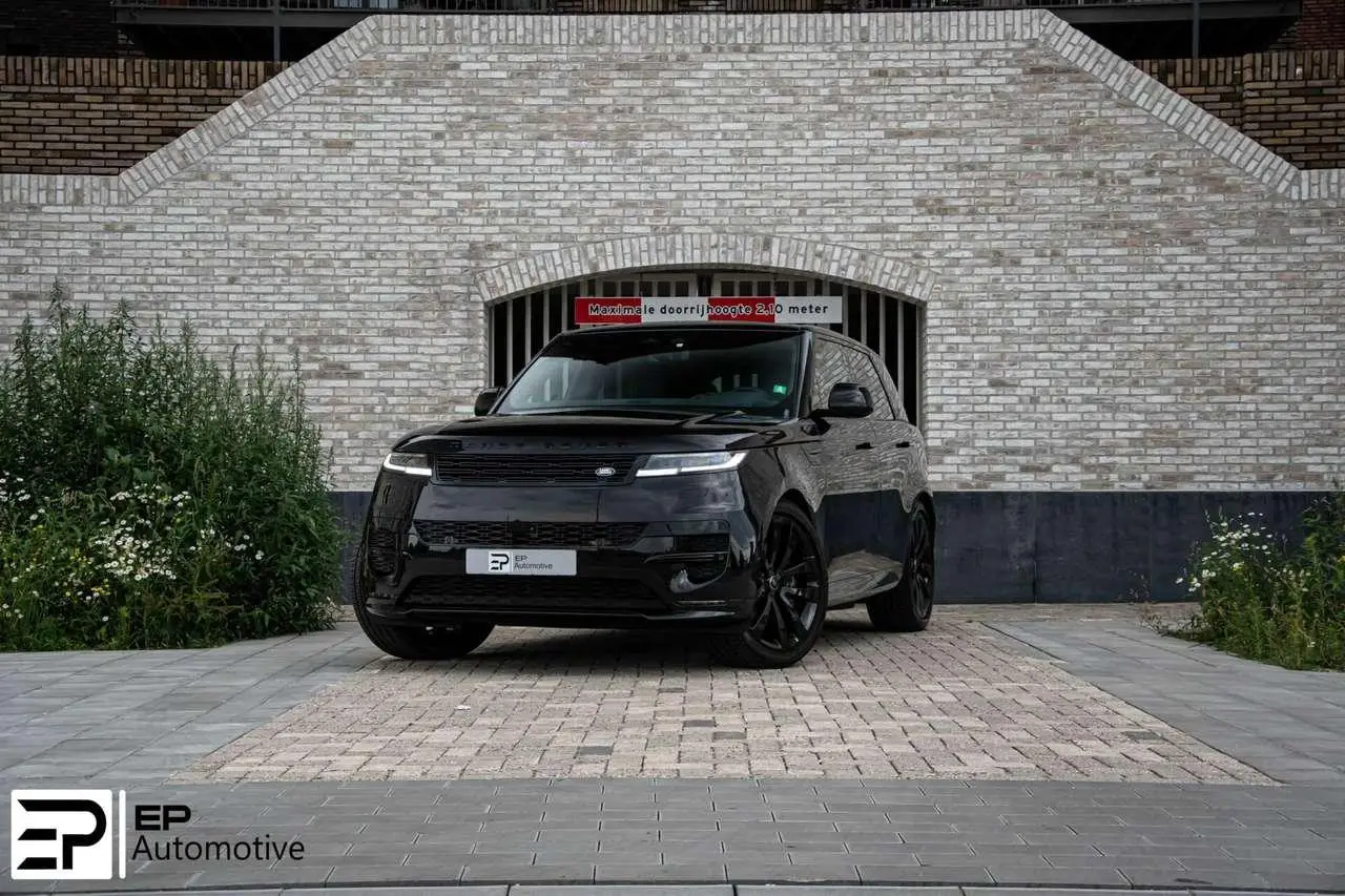 Photo 1 : Land Rover Range Rover Sport 2024 Hybride