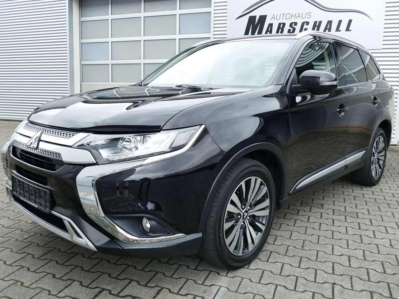 Photo 1 : Mitsubishi Outlander 2018 Petrol