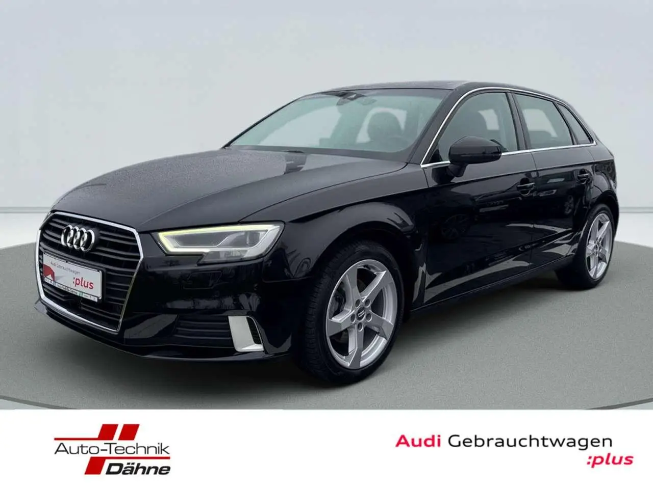 Photo 1 : Audi A3 2019 Petrol