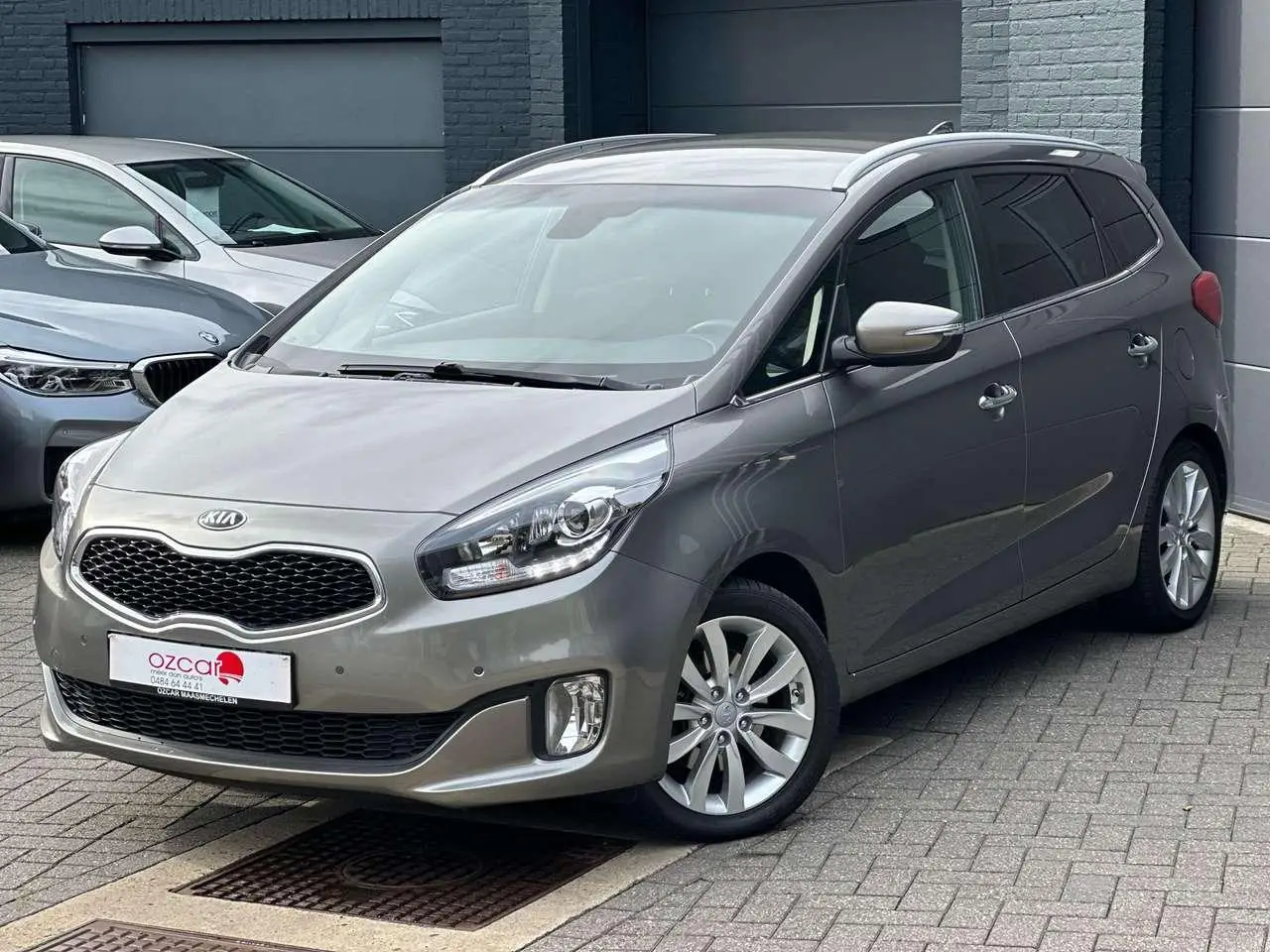 Photo 1 : Kia Carens 2017 Diesel