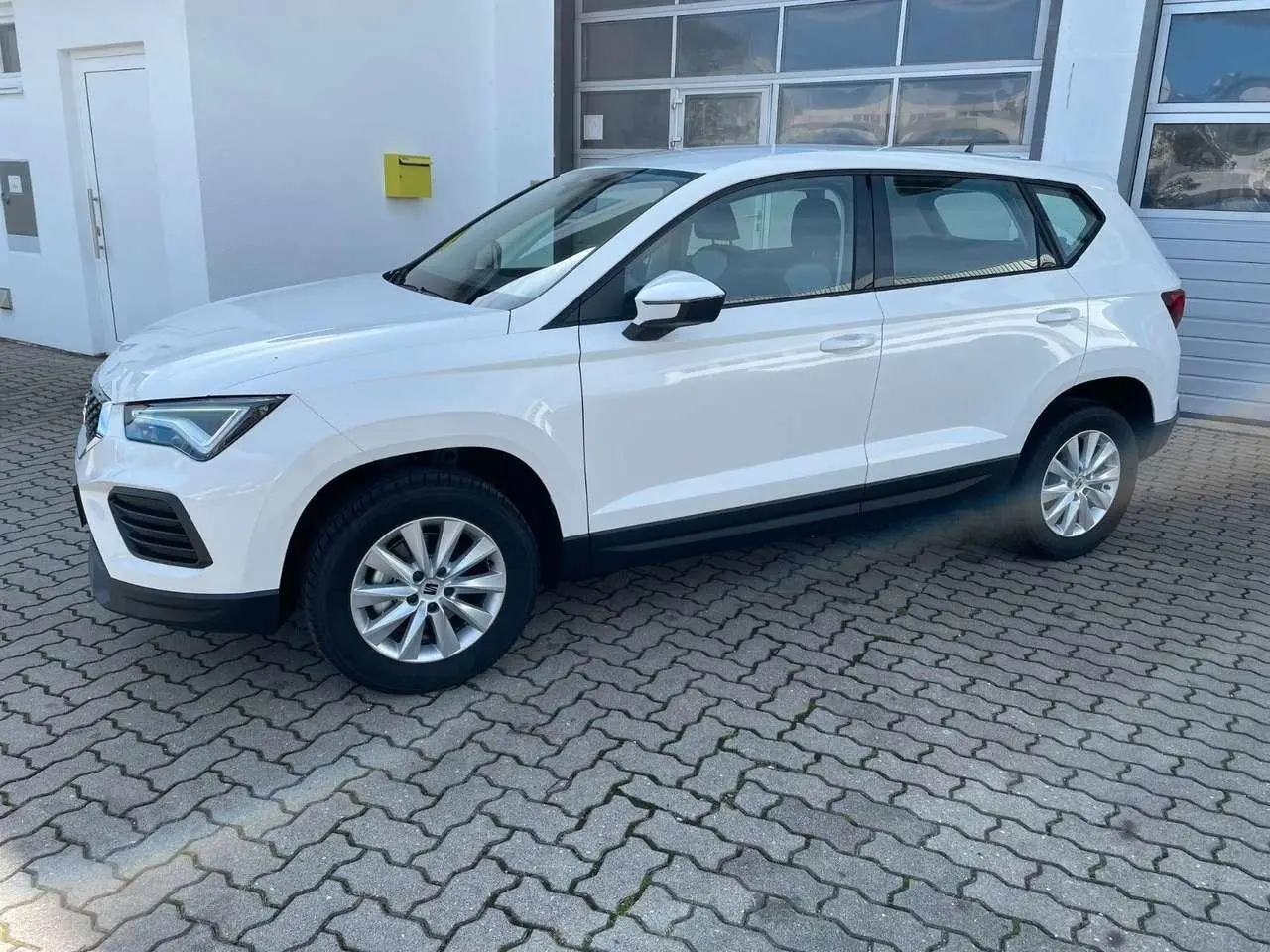 Photo 1 : Seat Ateca 2024 Essence