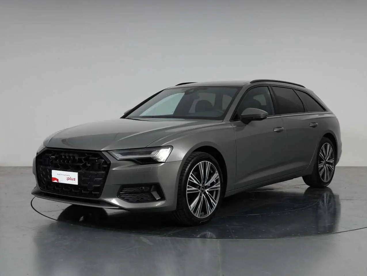 Photo 1 : Audi A6 2023 Hybrid