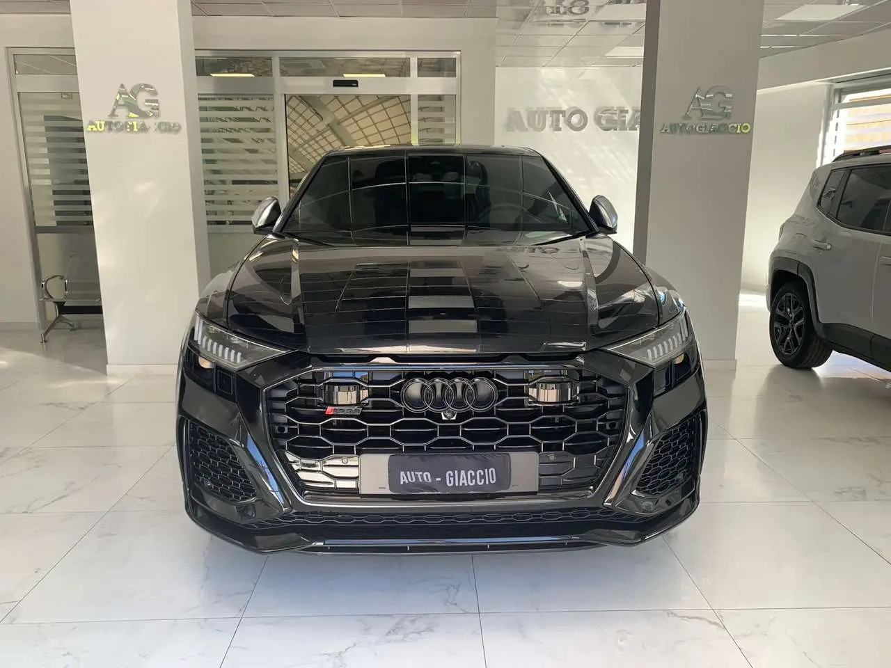 Photo 1 : Audi Rsq8 2022 Hybride