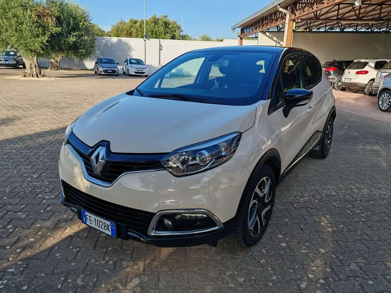 Photo 1 : Renault Captur 2016 Essence