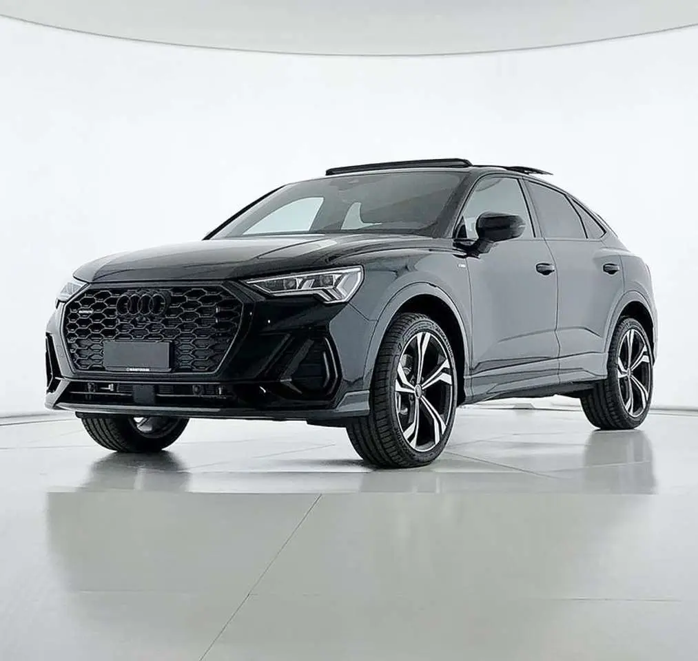 Photo 1 : Audi Q3 2024 Diesel