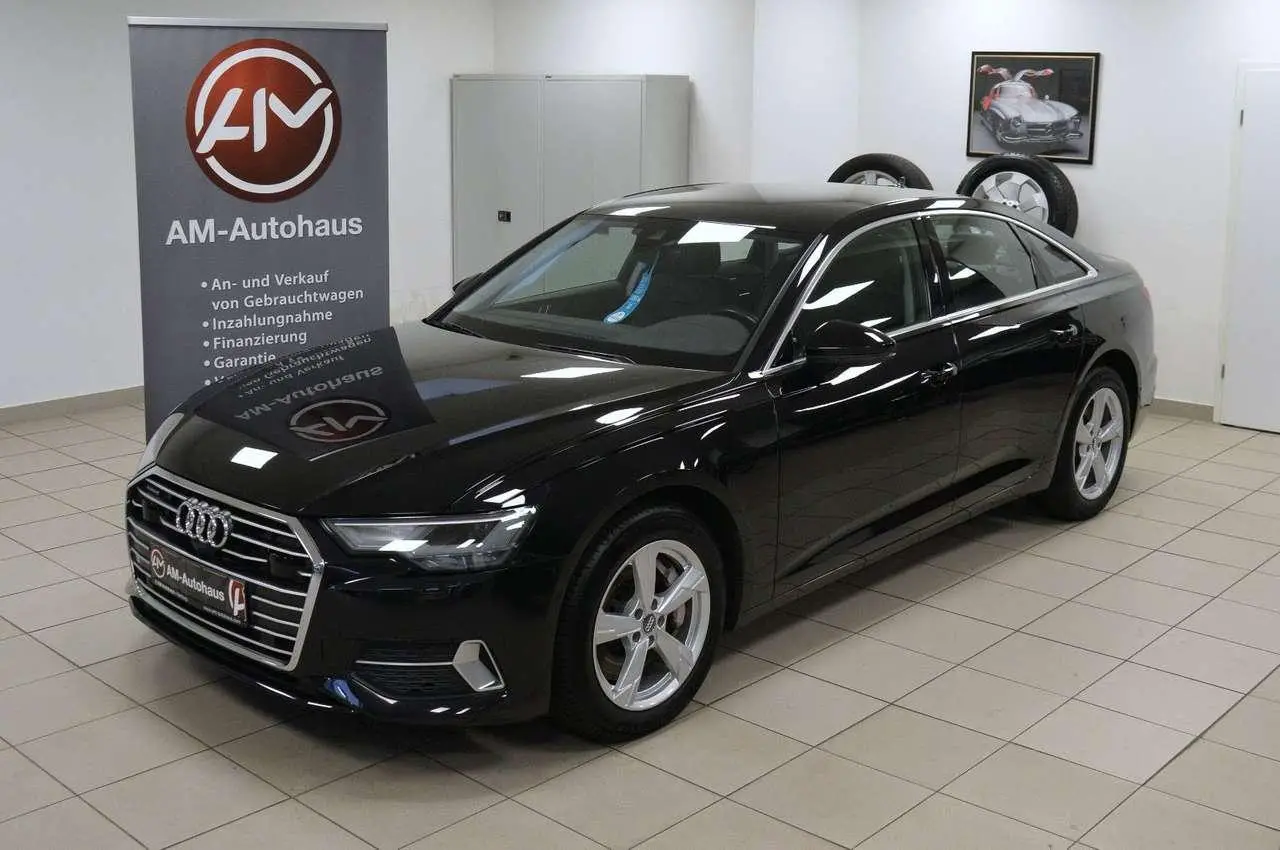 Photo 1 : Audi A6 2020 Petrol