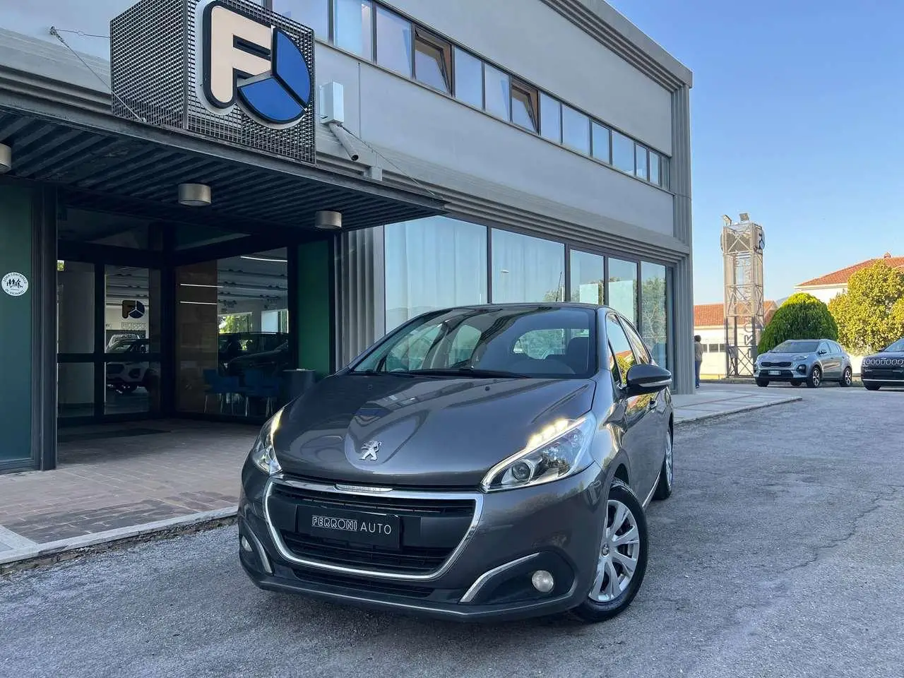 Photo 1 : Peugeot 208 2018 Diesel