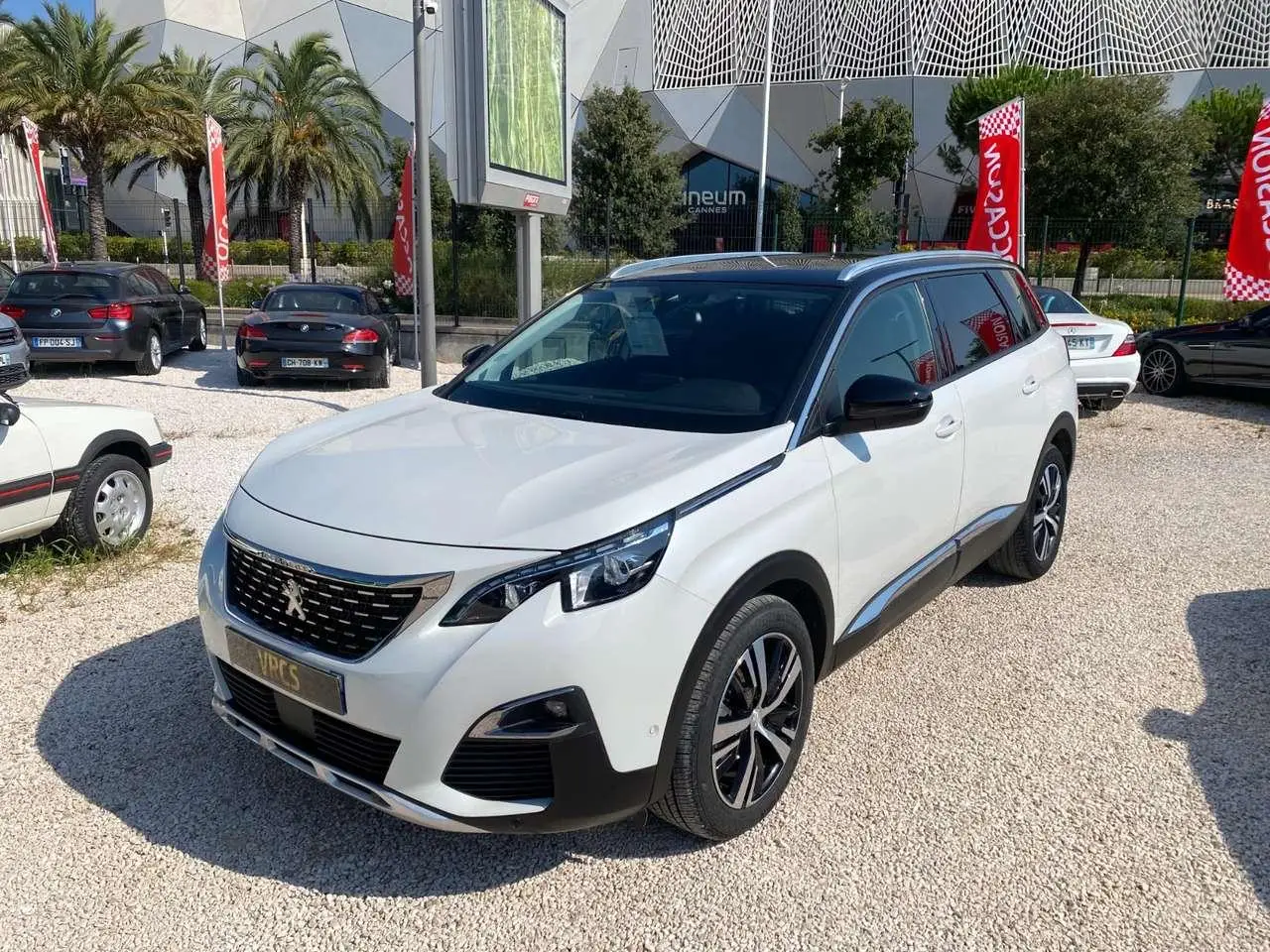 Photo 1 : Peugeot 5008 2019 Petrol