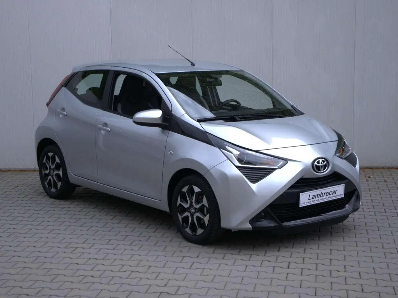 Photo 1 : Toyota Aygo 2020 Essence