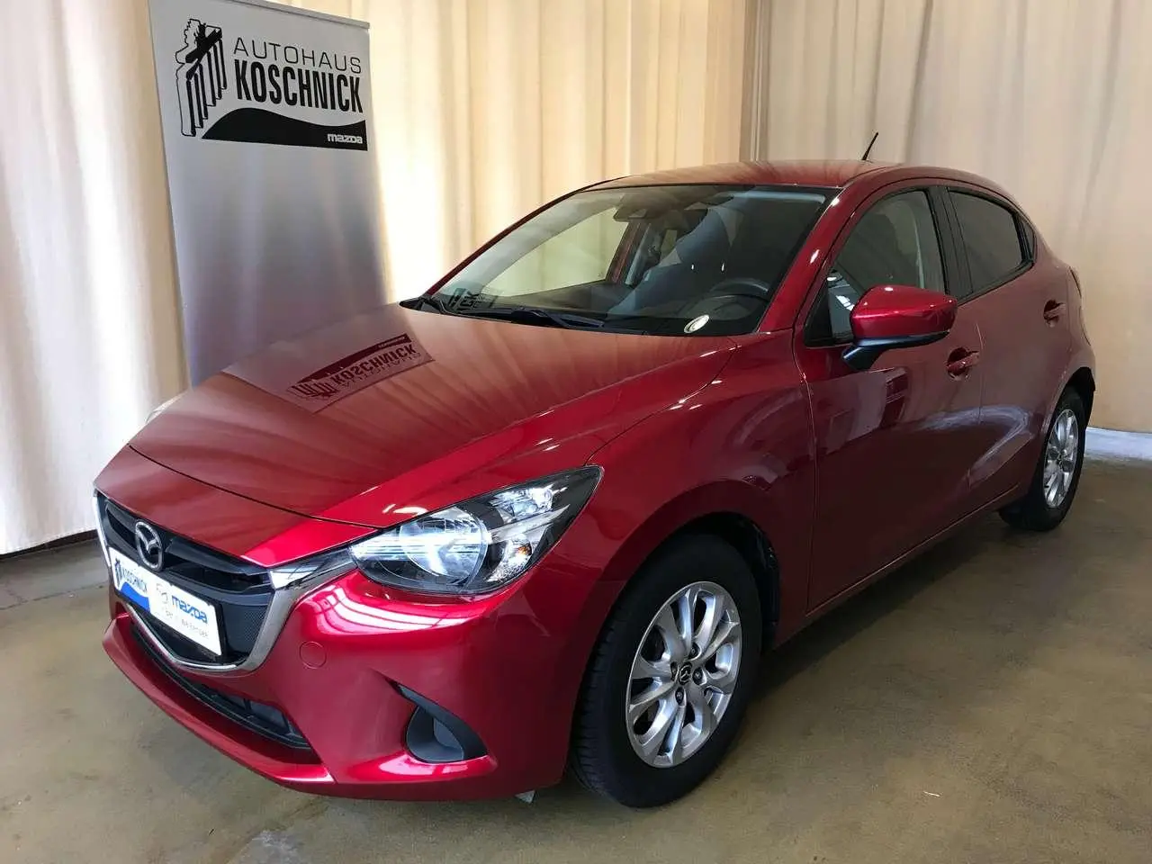 Photo 1 : Mazda 2 2019 Petrol