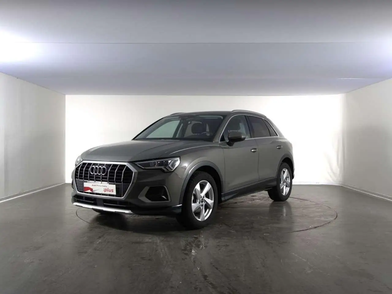 Photo 1 : Audi Q3 2023 Diesel