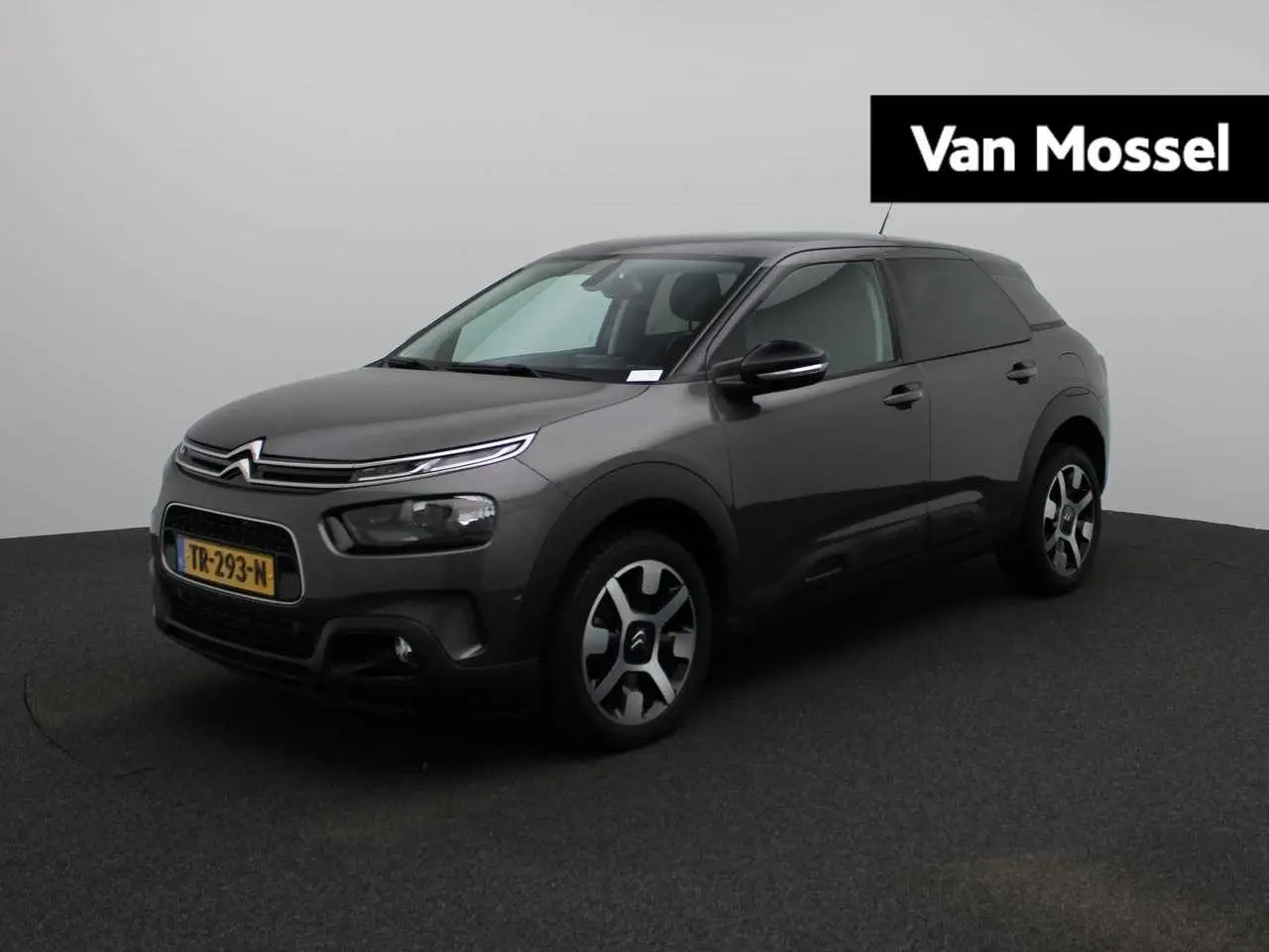 Photo 1 : Citroen C4 2018 Petrol