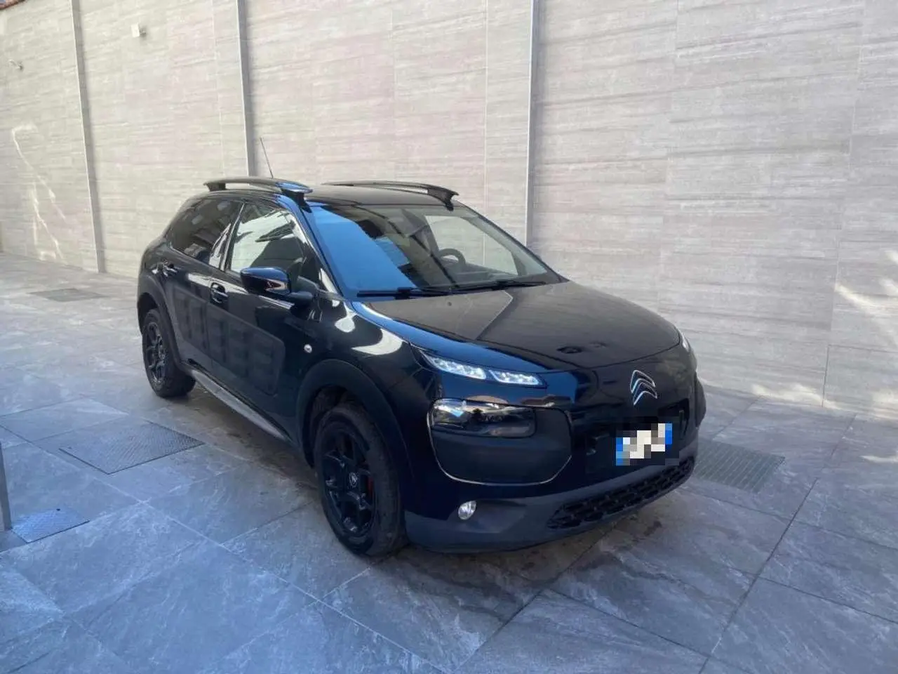 Photo 1 : Citroen C4 2015 Essence