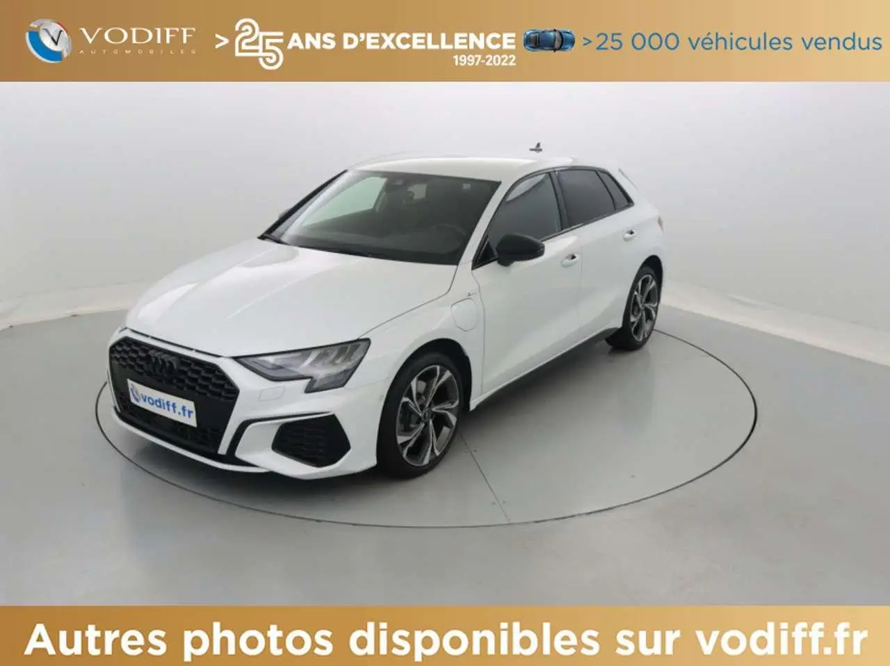 Photo 1 : Audi A3 2021 Autres