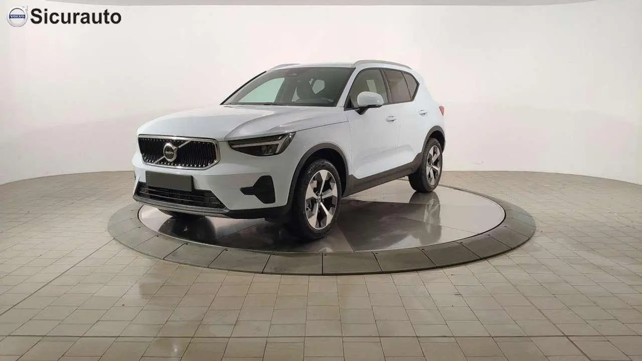 Photo 1 : Volvo Xc40 2024 Hybride