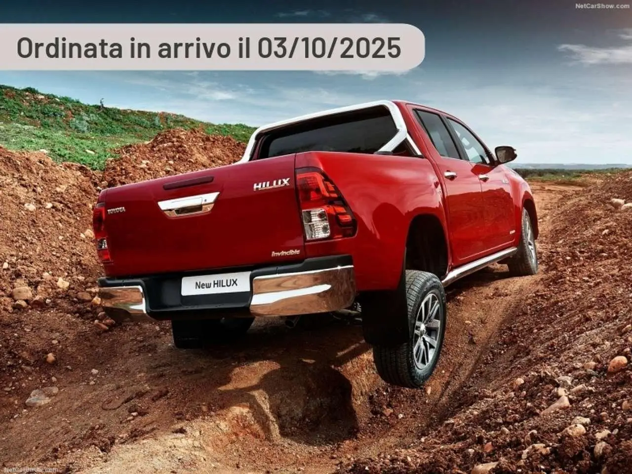 Photo 1 : Toyota Hilux 2024 Hybride