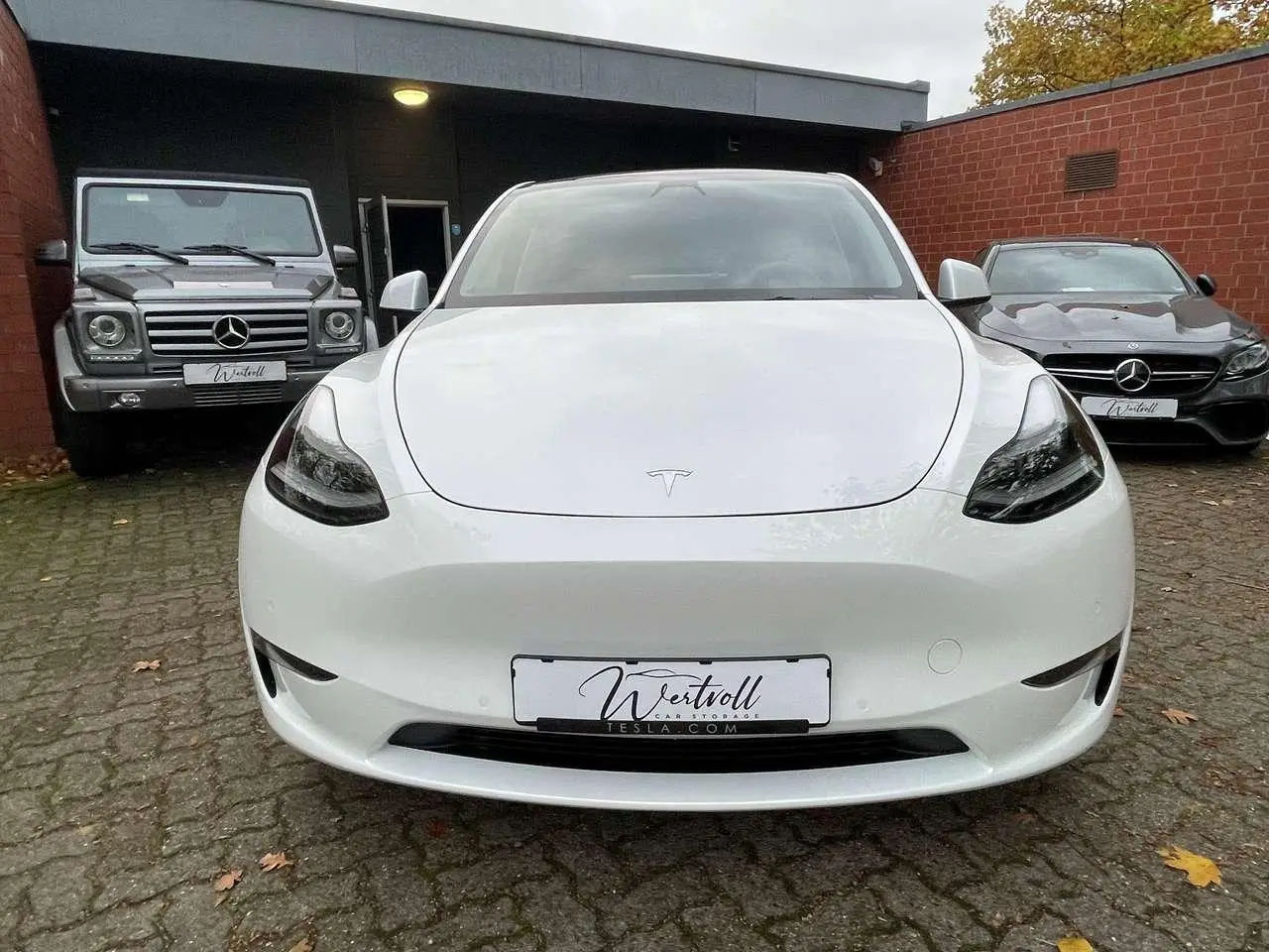 Photo 1 : Tesla Model Y 2022 Électrique