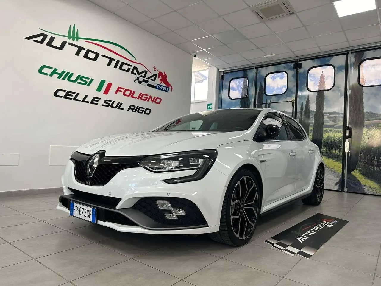 Photo 1 : Renault Megane 2018 Petrol