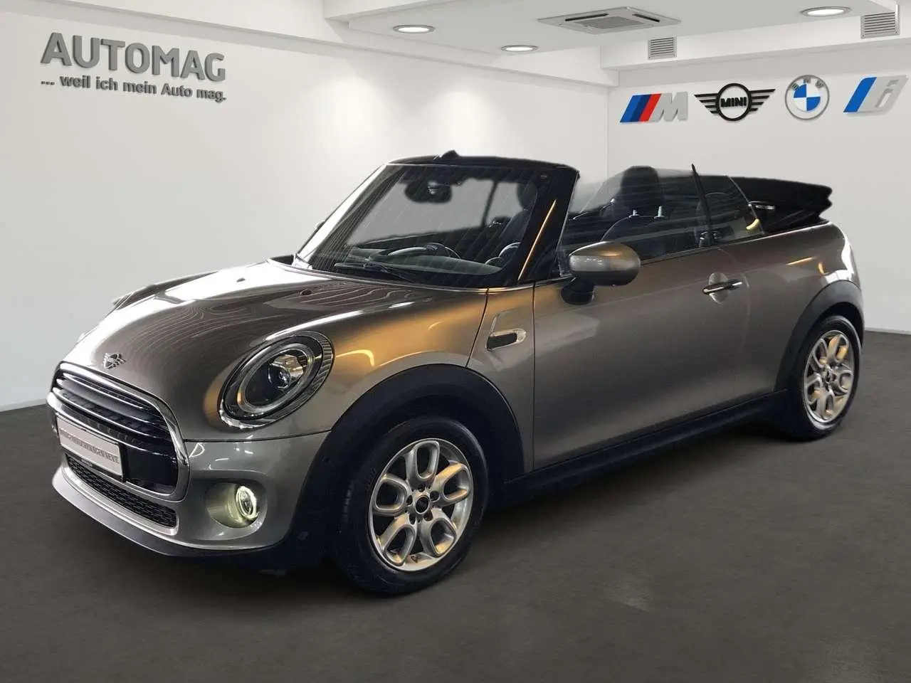 Photo 1 : Mini Cooper 2020 Essence