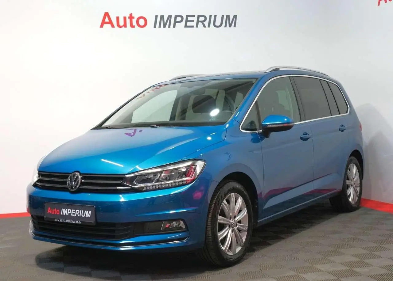 Photo 1 : Volkswagen Touran 2019 Petrol