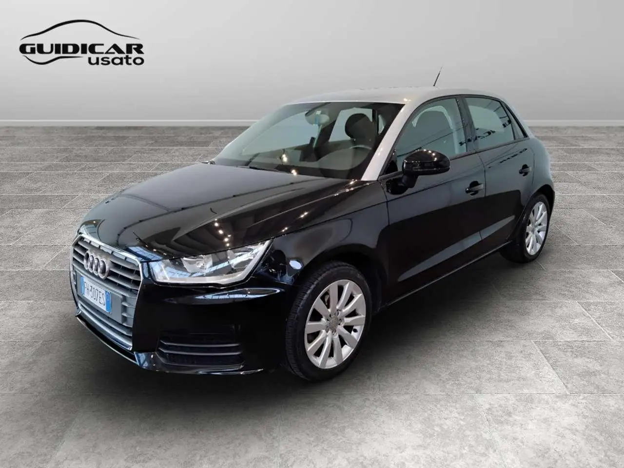 Photo 1 : Audi A1 2016 Essence