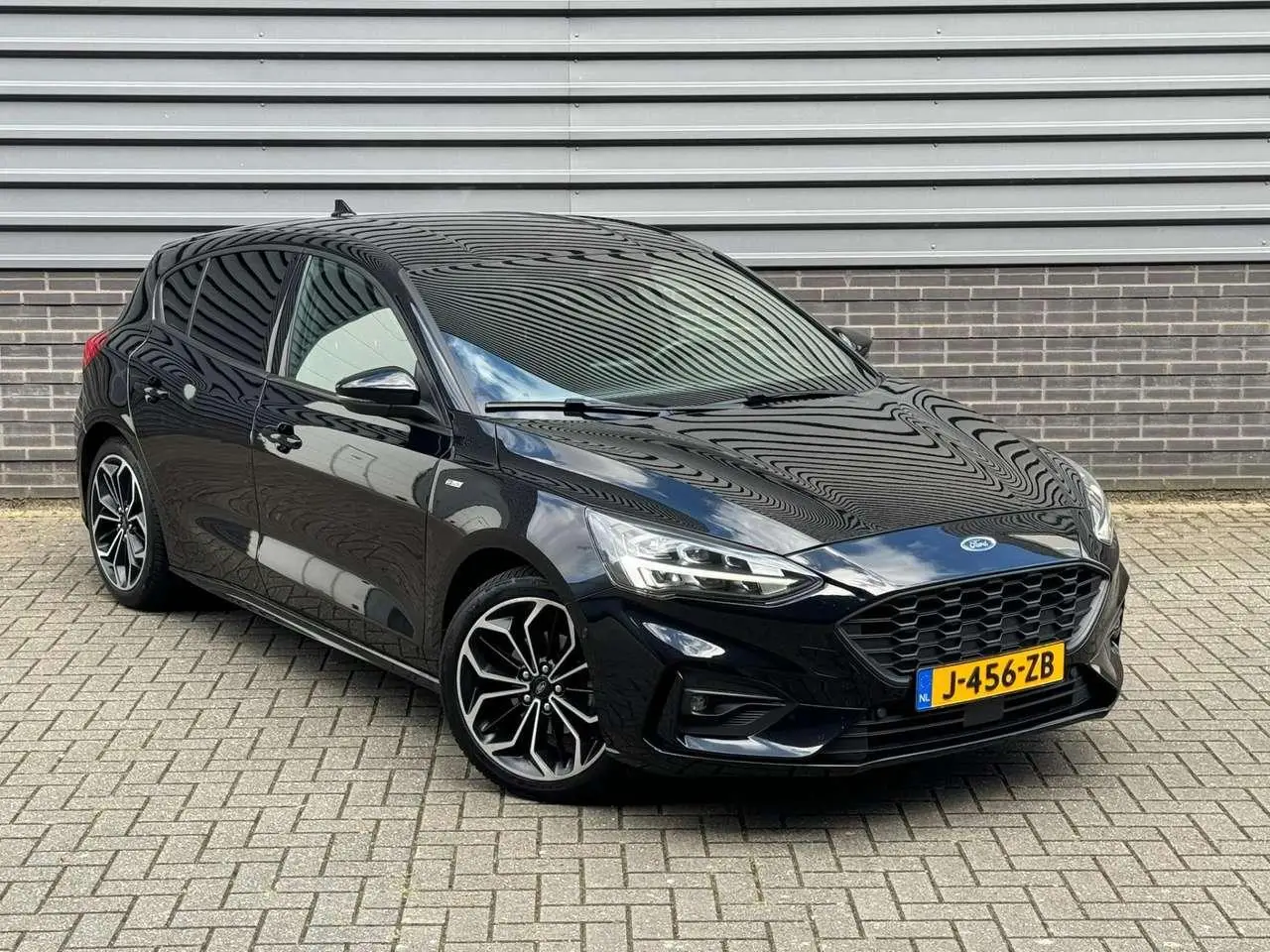 Photo 1 : Ford Focus 2019 Petrol