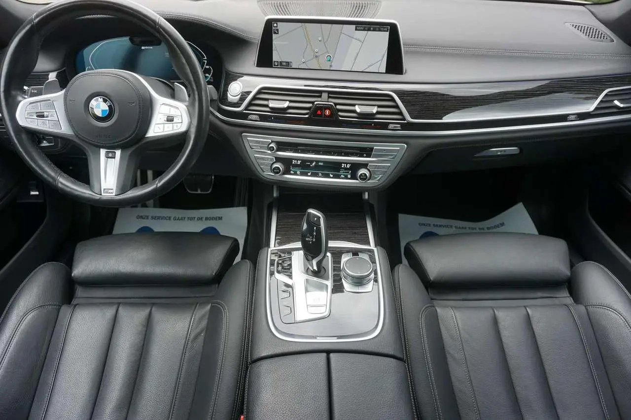 Photo 1 : Bmw Serie 7 2021 Hybrid