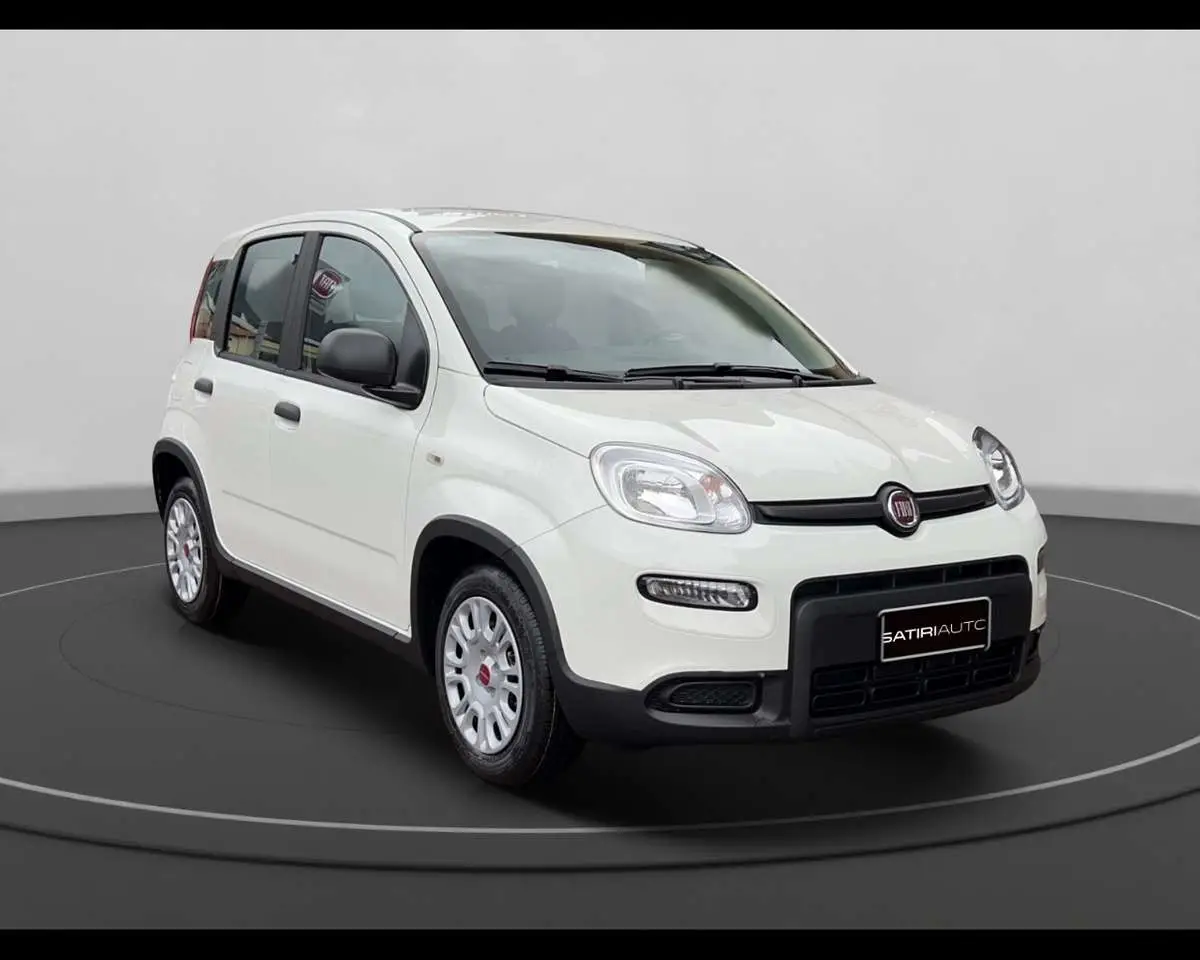 Photo 1 : Fiat Panda 2024 Hybride