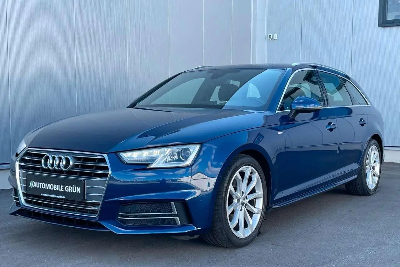 Photo 1 : Audi A4 2016 Essence