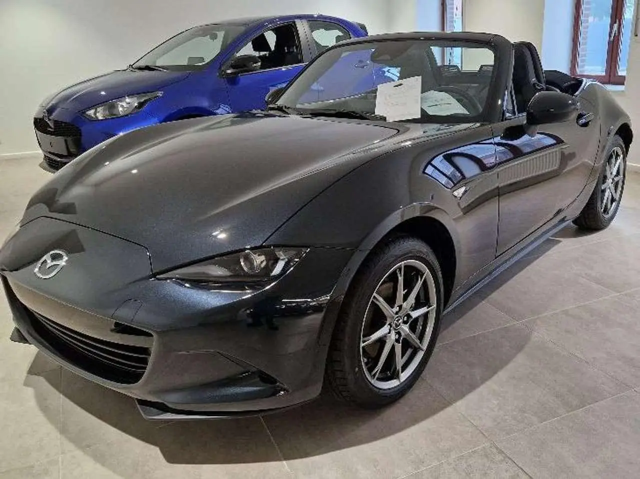 Photo 1 : Mazda Mx-5 2024 Essence