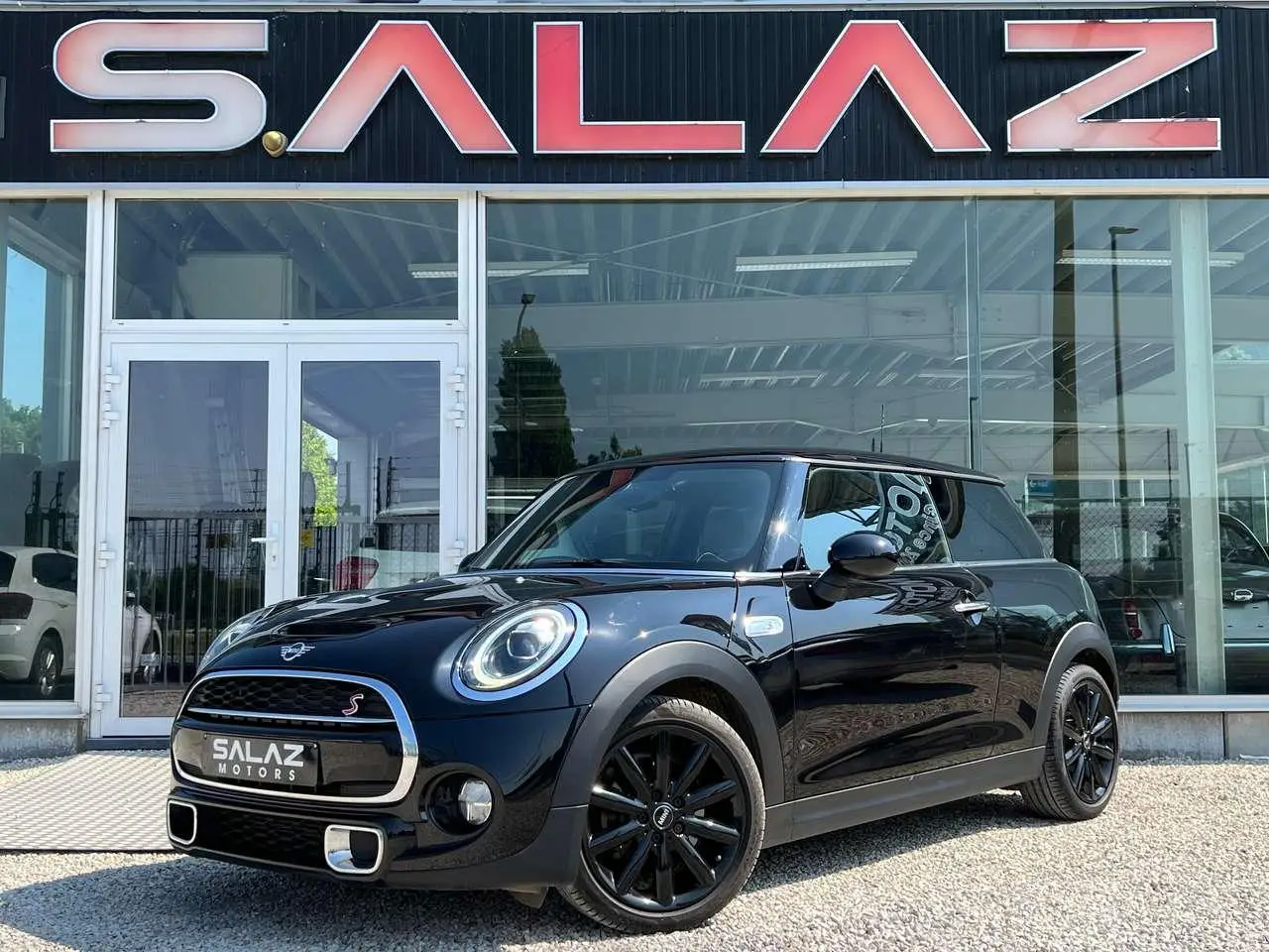 Photo 1 : Mini Cooper 2019 Petrol