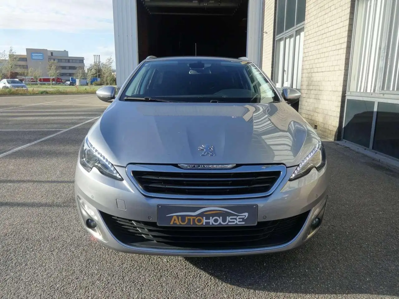 Photo 1 : Peugeot 308 2016 Petrol