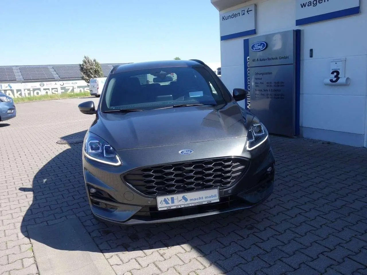 Photo 1 : Ford Kuga 2024 Essence