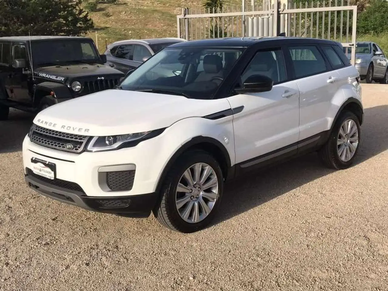 Photo 1 : Land Rover Range Rover Evoque 2017 Diesel