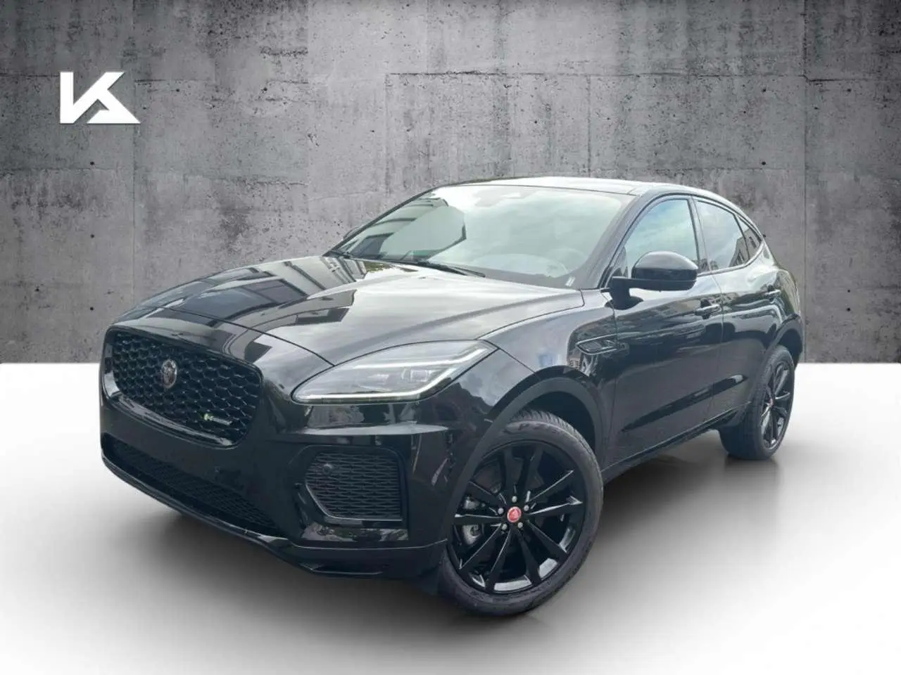 Photo 1 : Jaguar E-pace 2024 Diesel