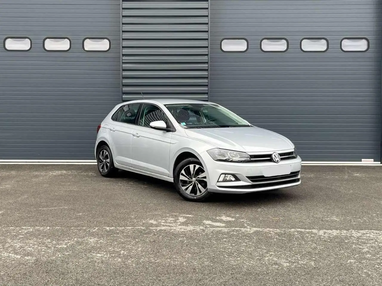 Photo 1 : Volkswagen Polo 2019 Petrol