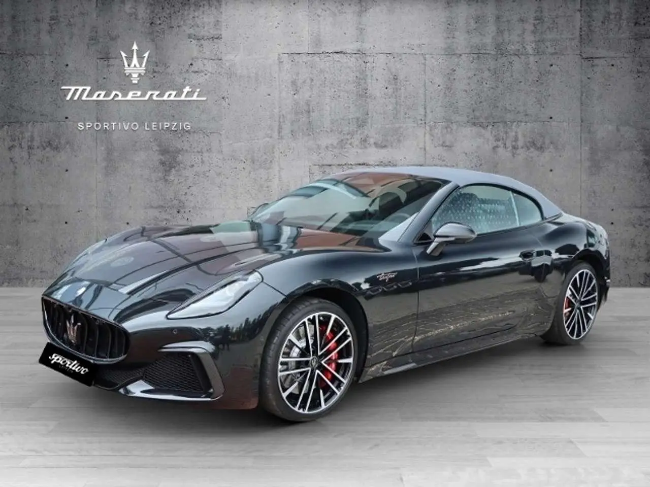 Photo 1 : Maserati Grancabrio 2024 Essence