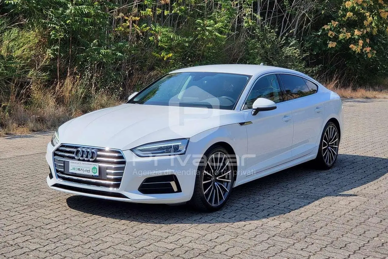 Photo 1 : Audi A5 2019 Diesel