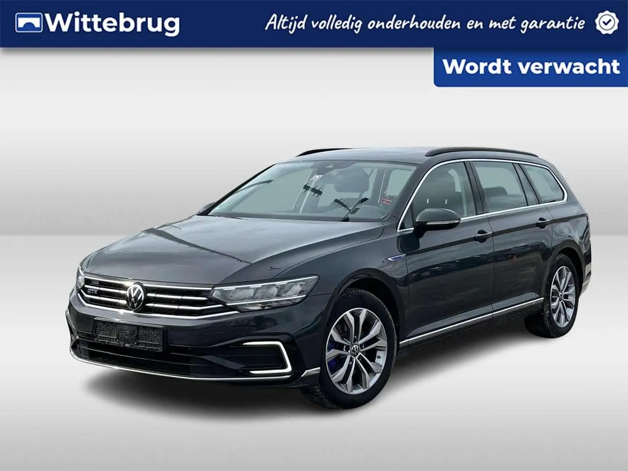 Photo 1 : Volkswagen Passat 2021 Hybrid