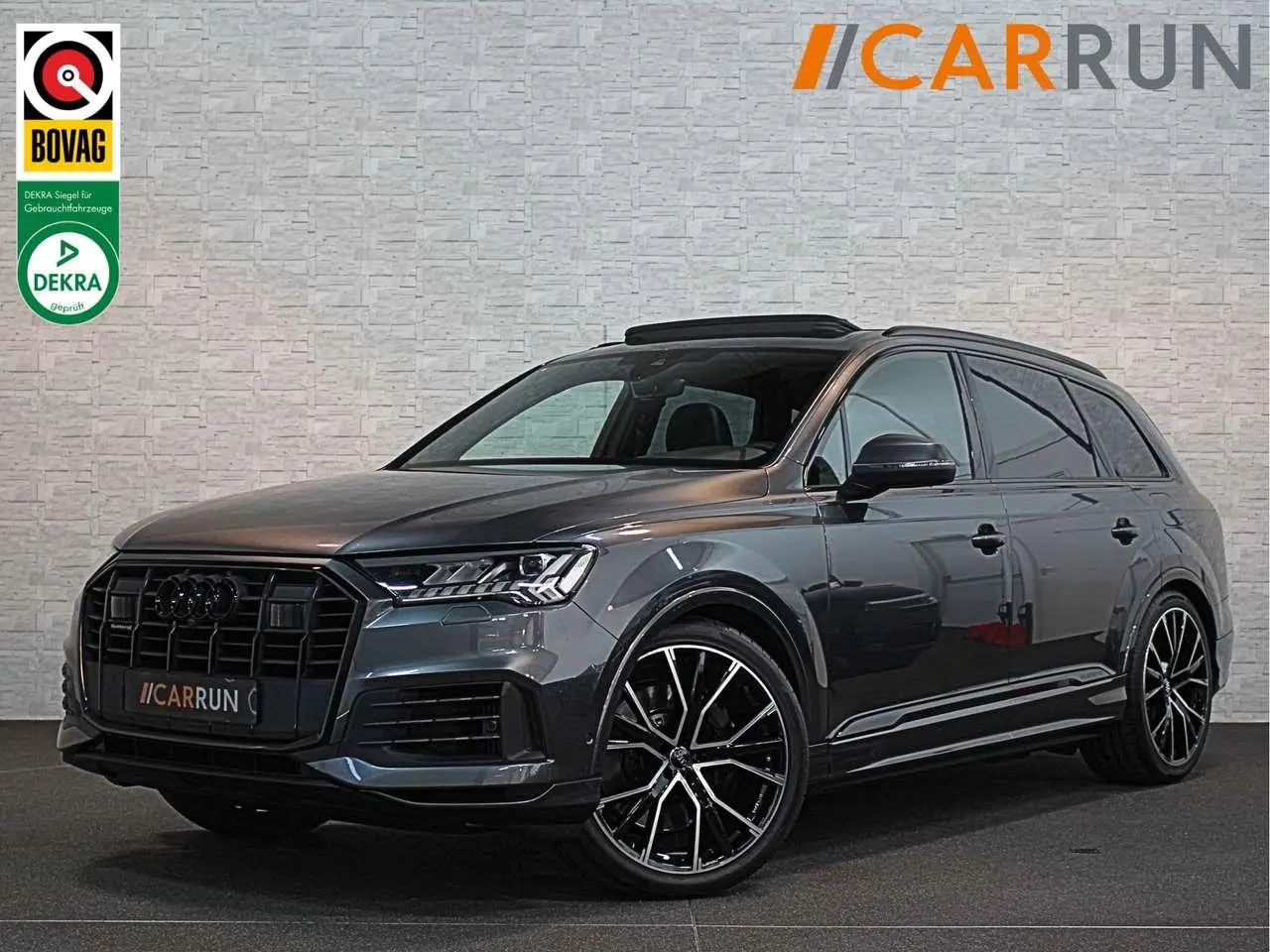 Photo 1 : Audi Q7 2021 Hybrid