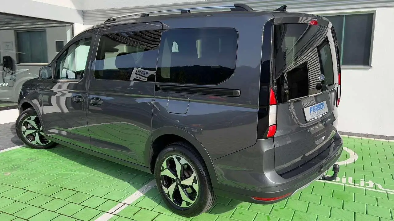 Photo 1 : Ford Grand Tourneo 2023 Diesel