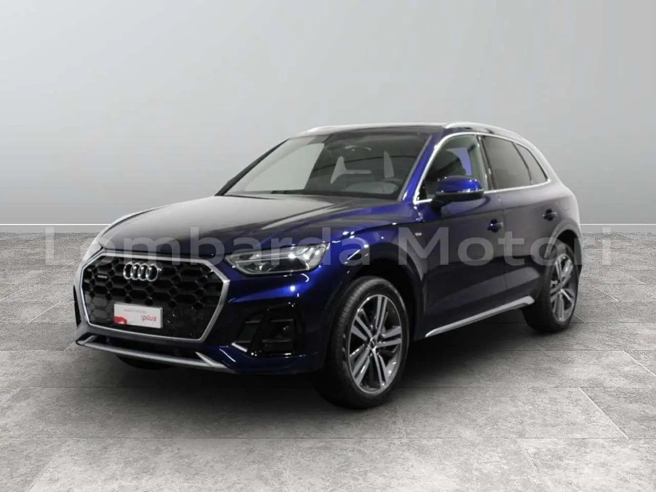 Photo 1 : Audi Q5 2024 Hybride